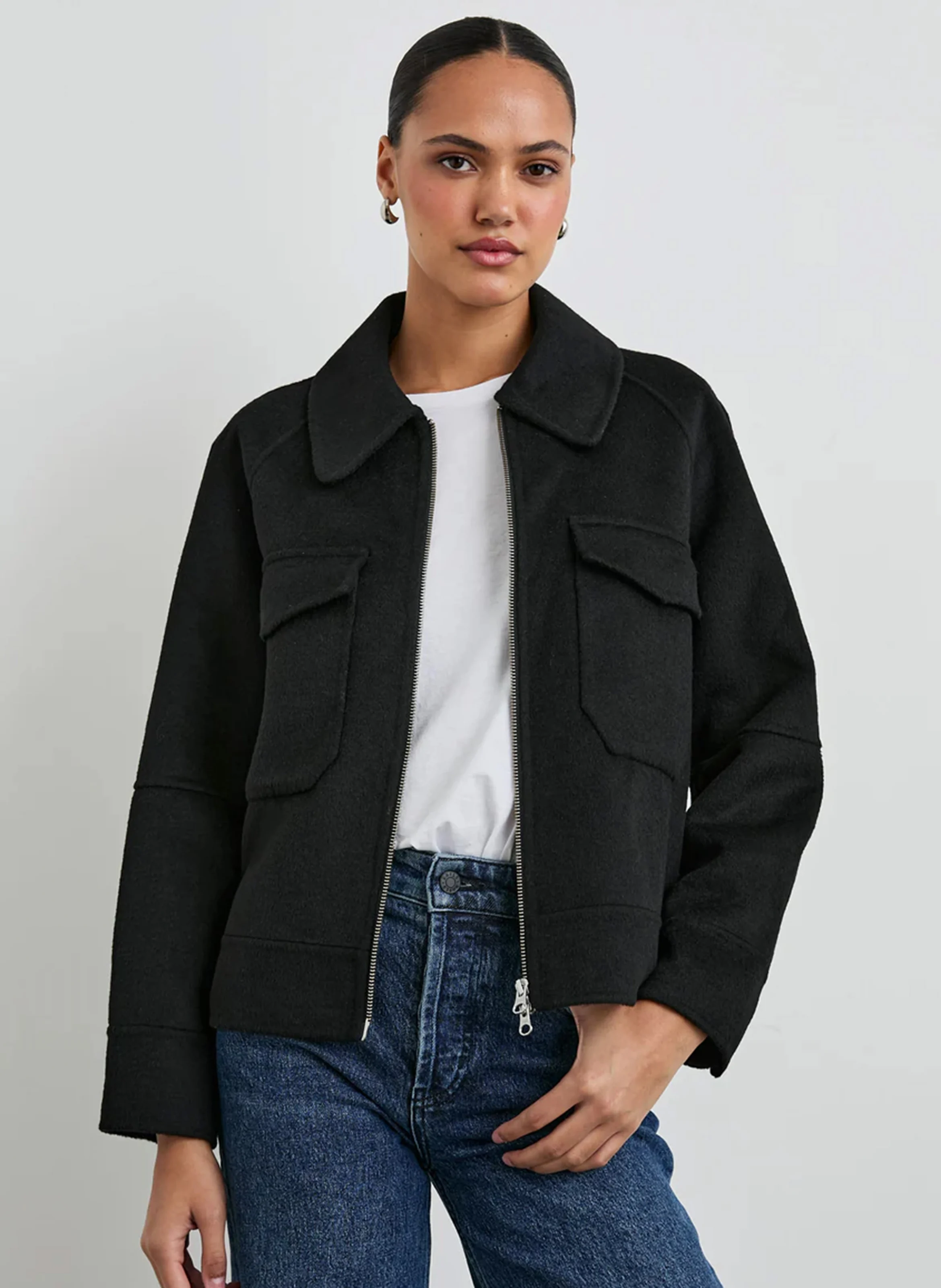 CHEYENNE - Veste courte droite en laine mélangée | Noir