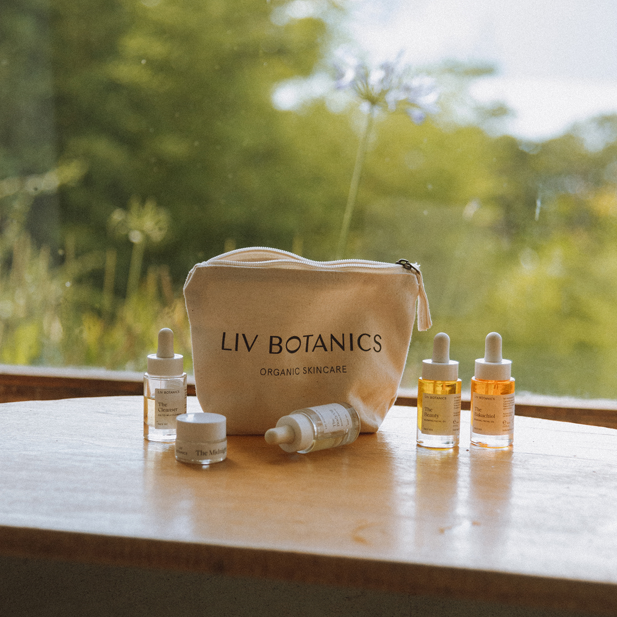 The Travel Botanical Set