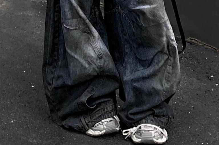 Coline - Lage taille gewassen wijde jeans