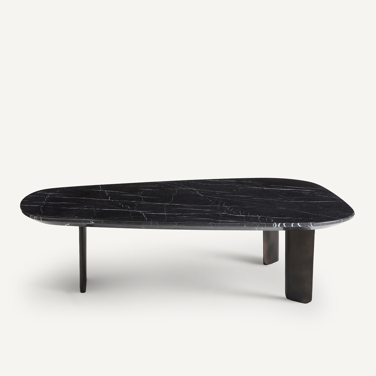 AM.PM<br>Mesa de centro de mármore, Dolmena