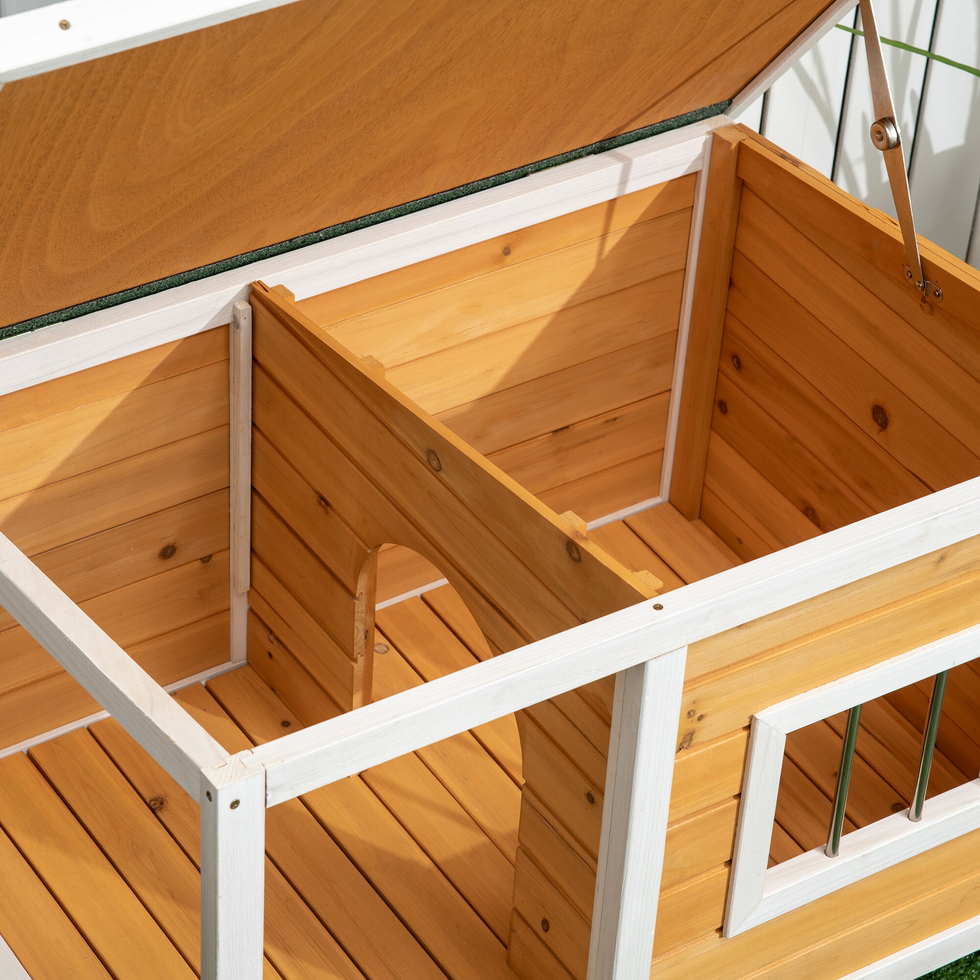 PawHut Hundehütte mit Terrasse für kleinere Hunde orange 85,5L x 62B x 60H cm