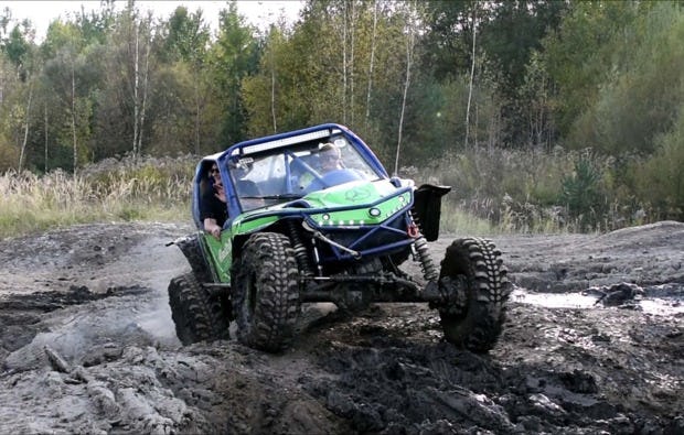 Mercedes Puch G offroad fahren in Stockerau als Geschenk
