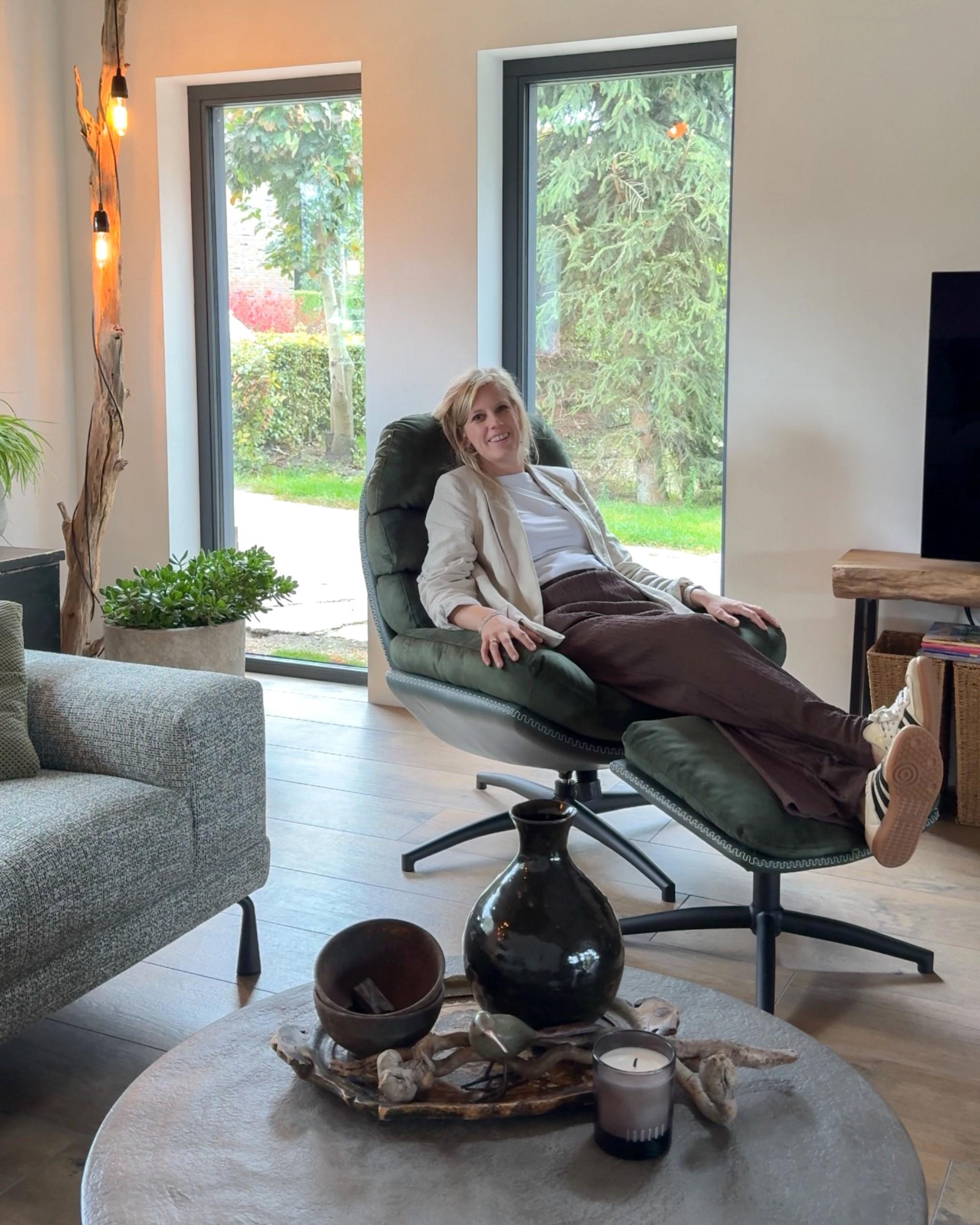 Draaifauteuil EIDE met voetenbank Fluweel Donkergroen