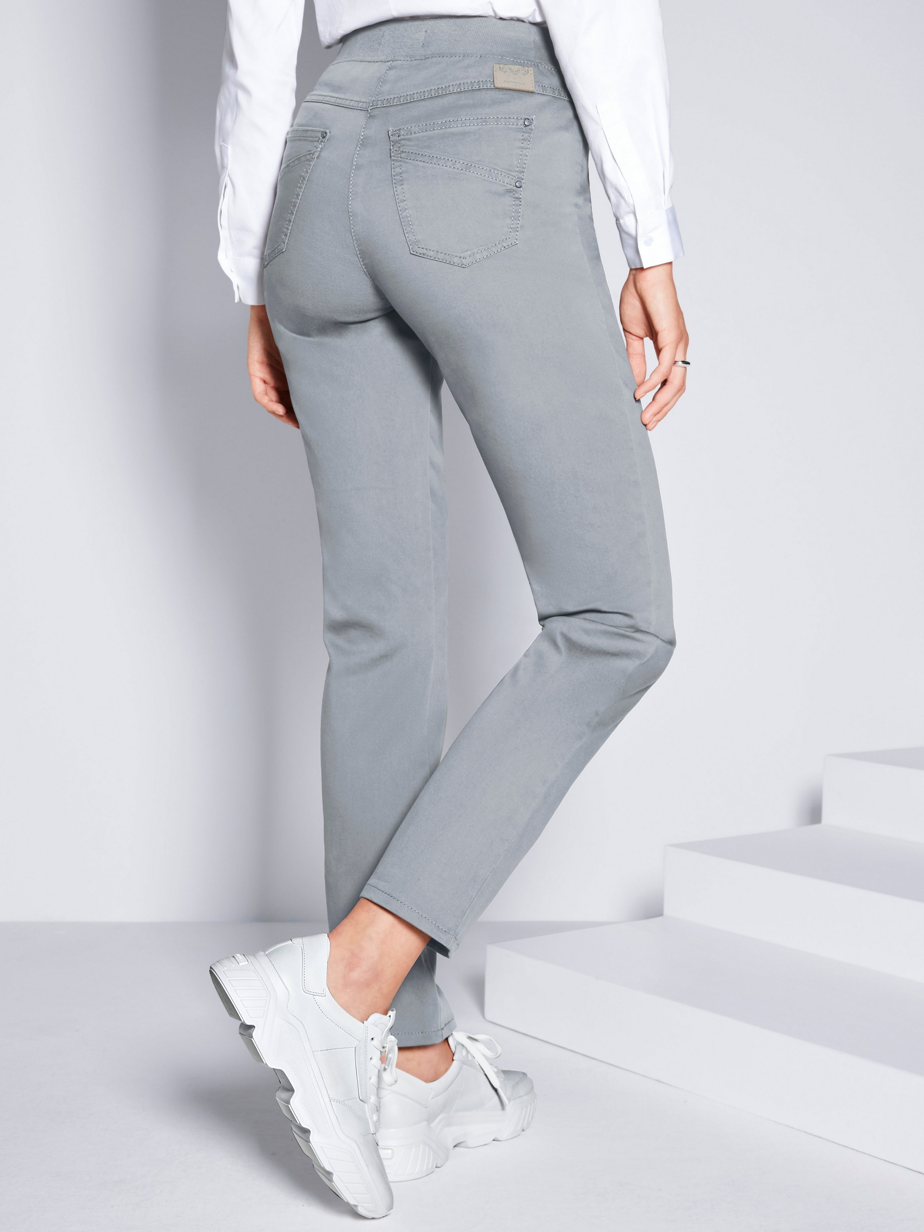 ProForm Slim-Jeans Modell Pamina