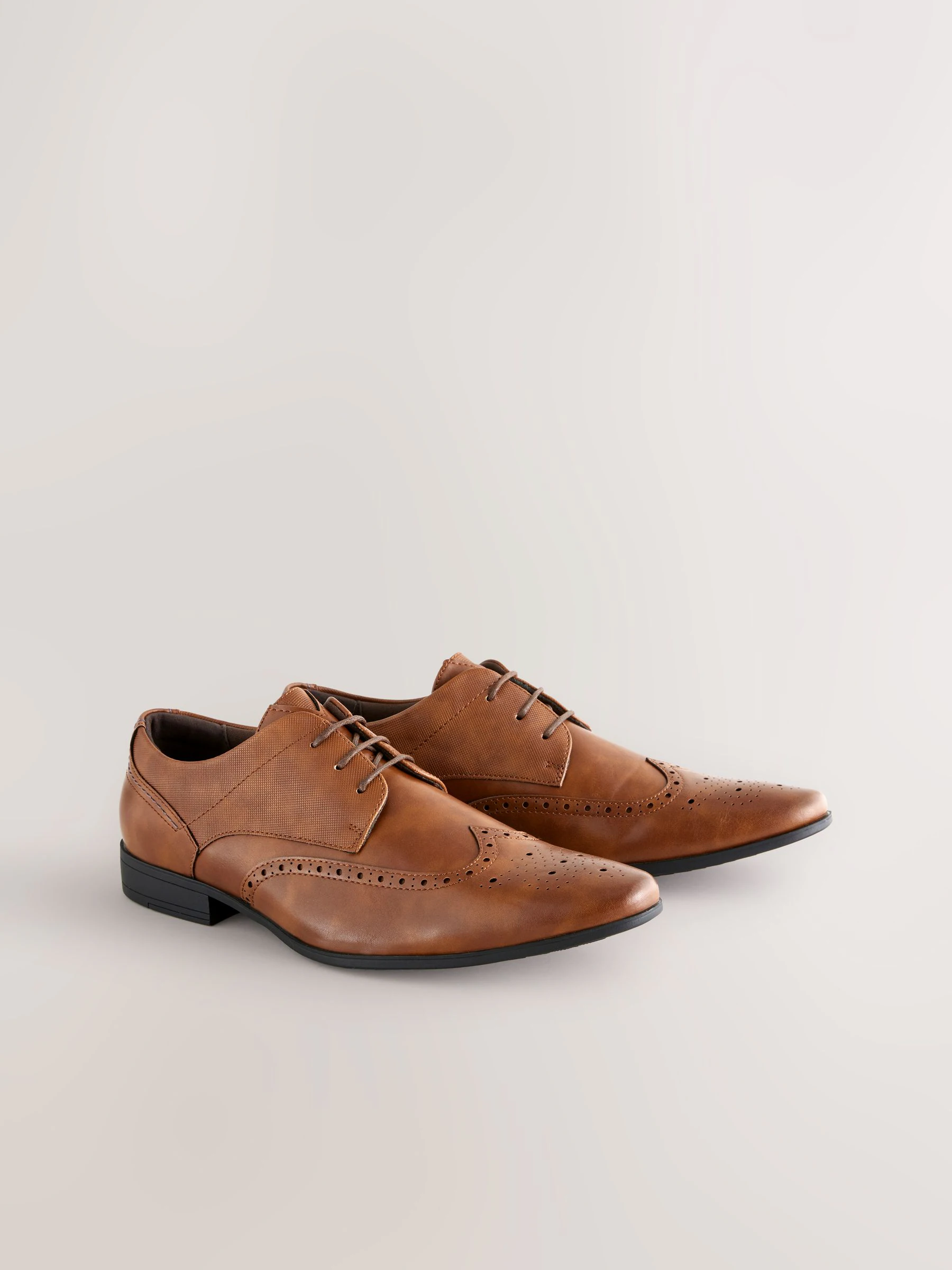 Lichtbruin - Standaard pasvorm - Brogueschoenen