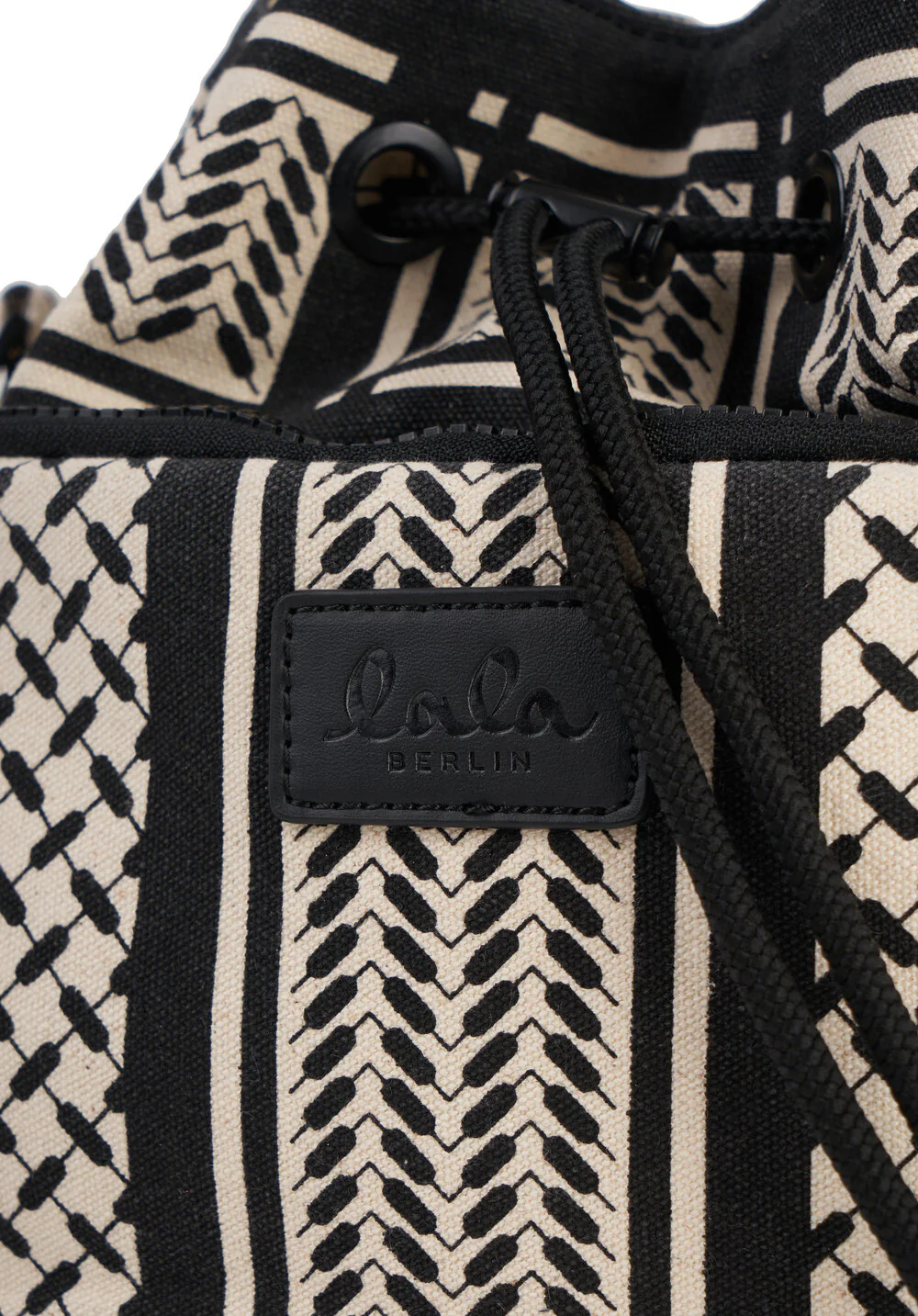 Lala Berlin  Minka Bucket taske - heritage stripe black