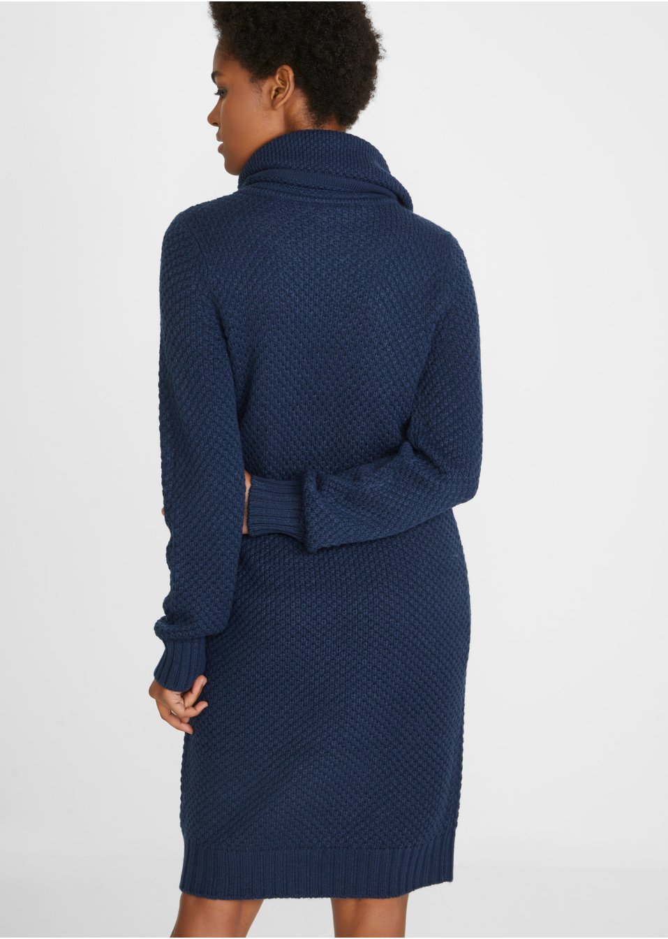 Robe en maille à col châle