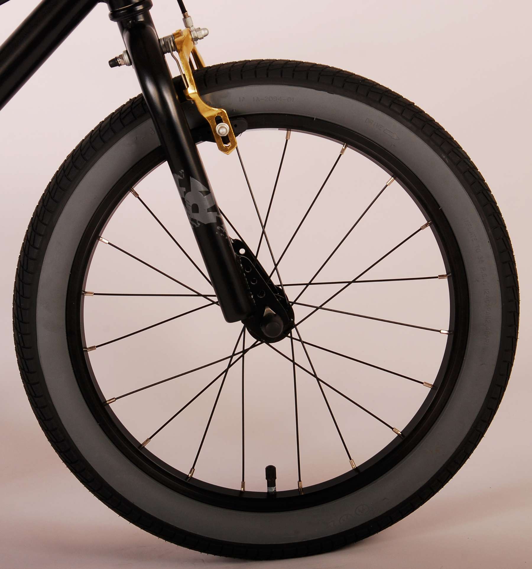 TPFSports Cool Rider Kinderfahrrad - Jungen - 18 Zoll - 2 Handbremsen - Weiß
