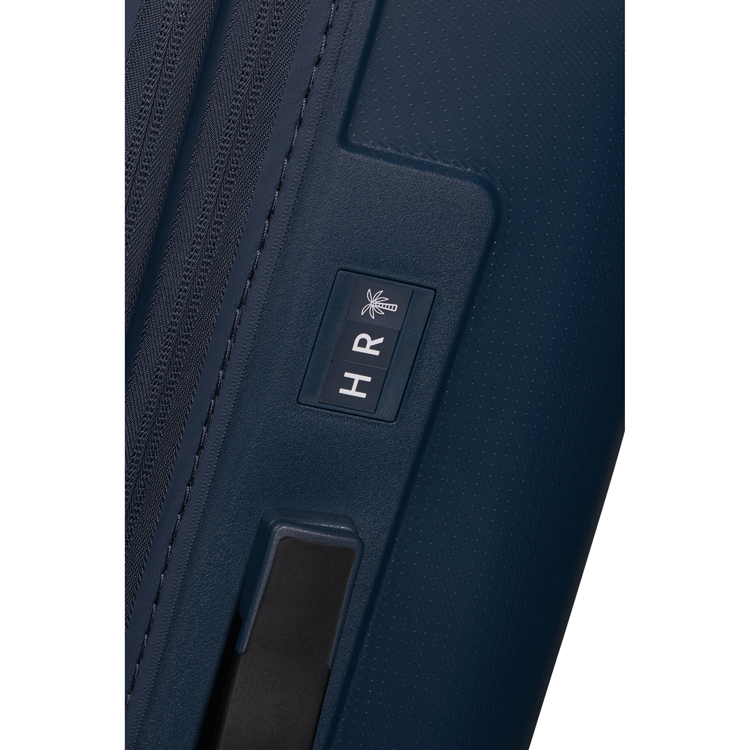 American Tourister Dashpop Spinner 67 Exp midnight blue