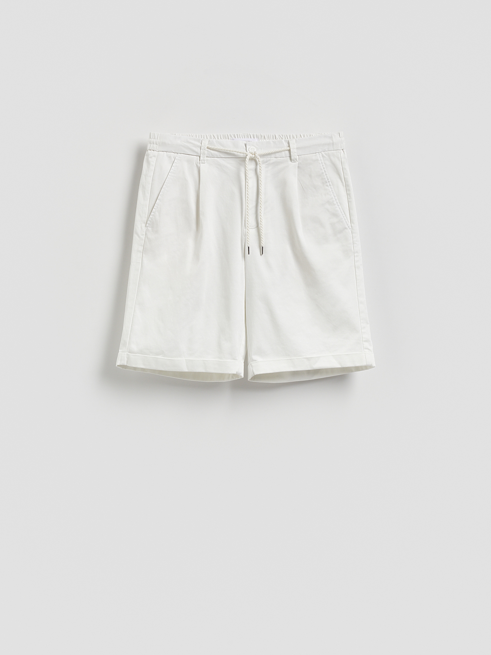 Shorts im Regular-Fit aus Viskosegemisch