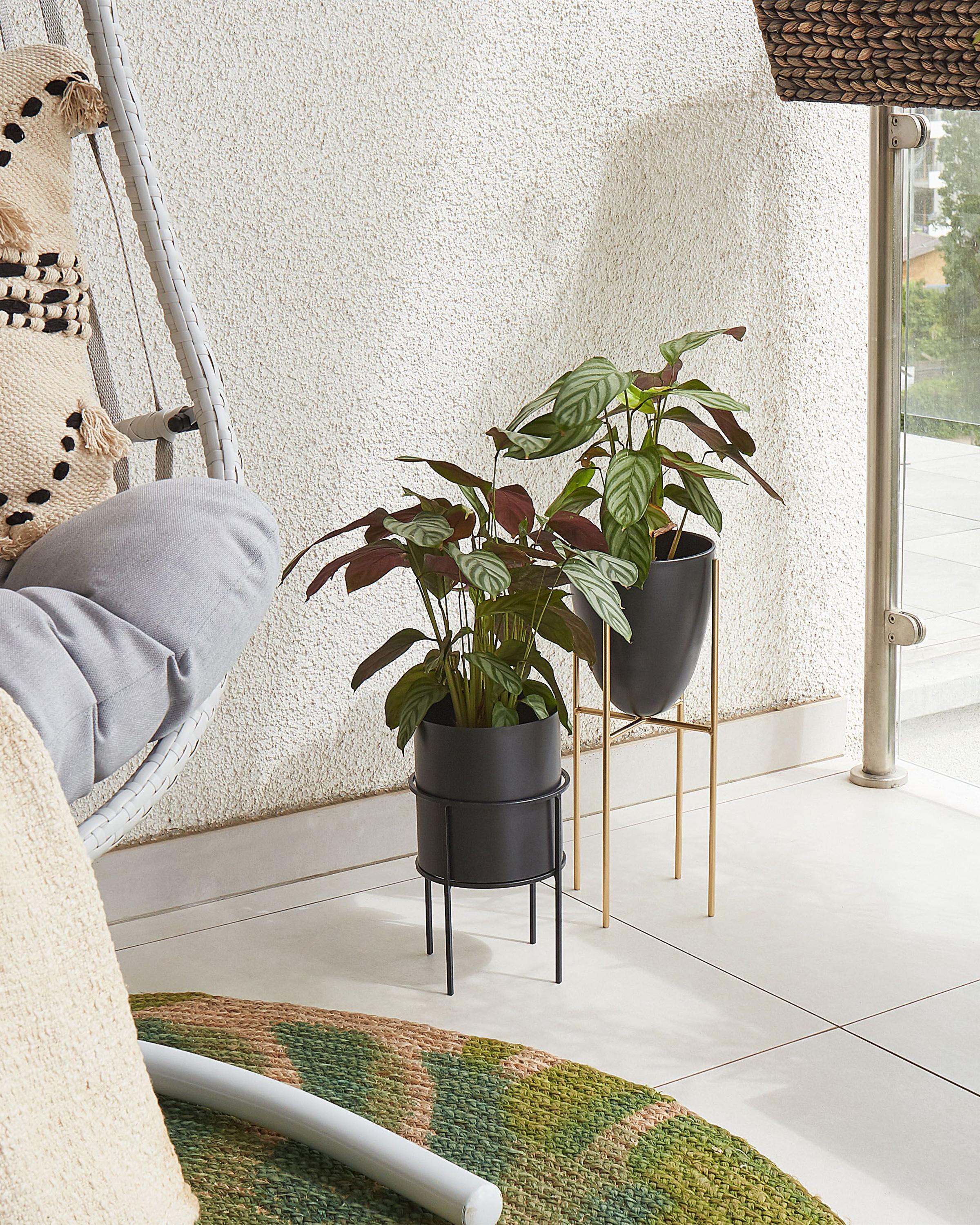 Verhoogde bloempot MILEA Metaal 16 cm Zwart