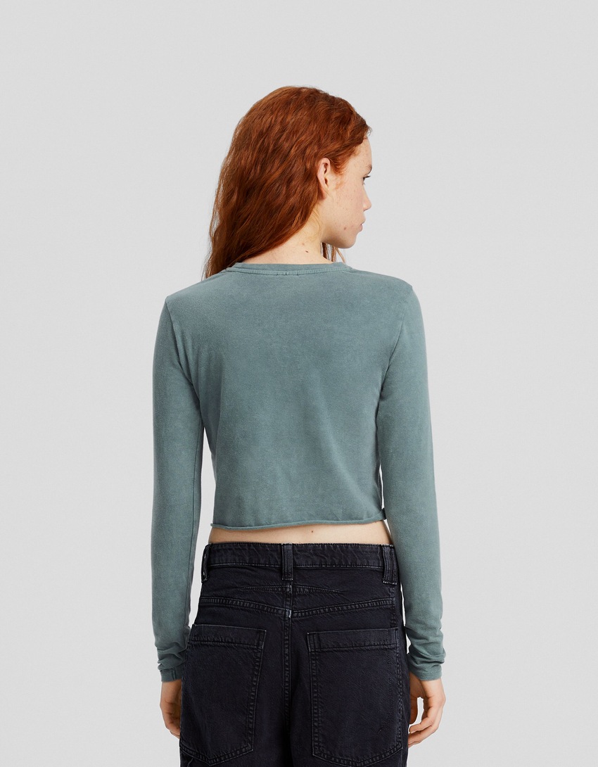 Camiseta cropped de manga comprida estampada