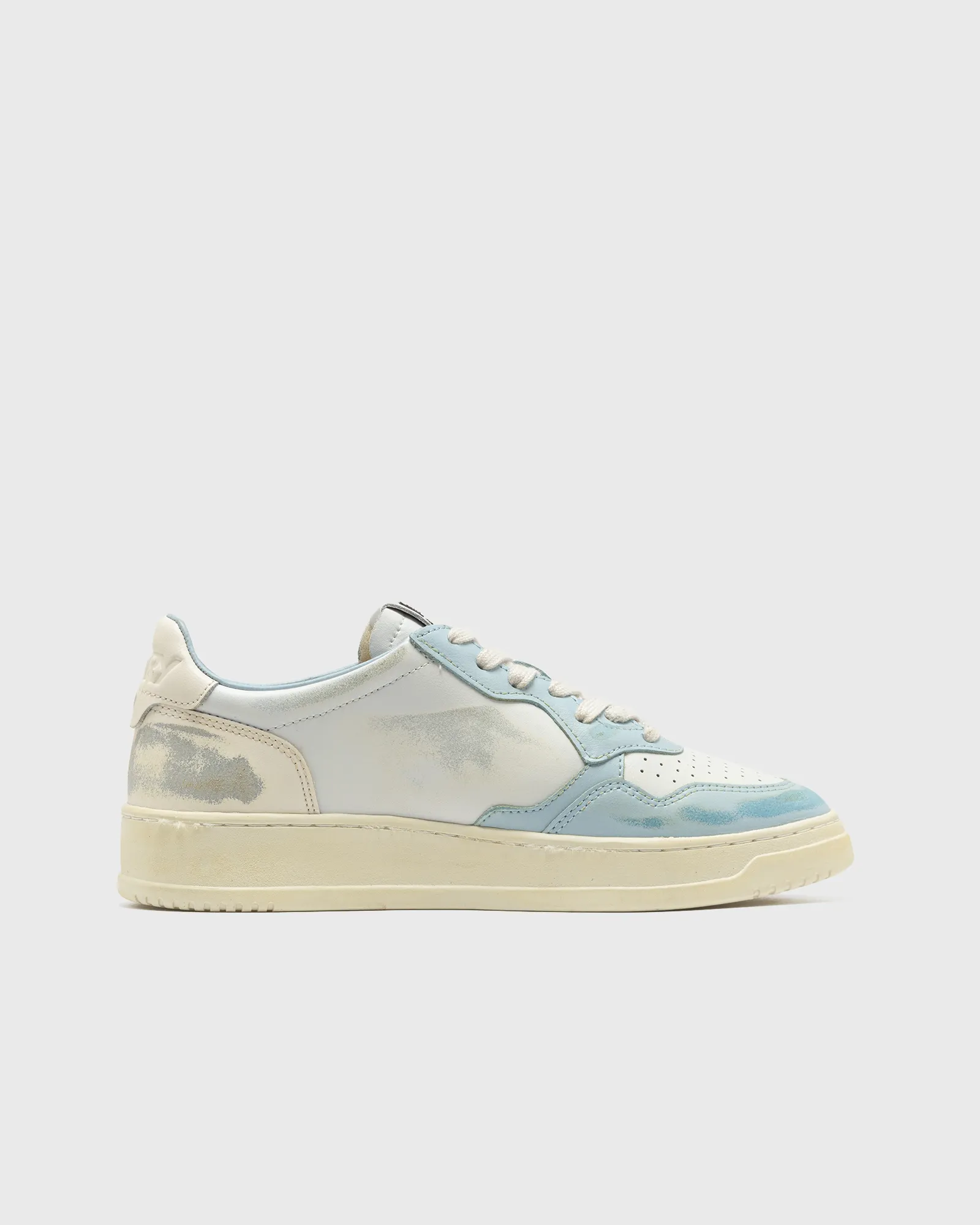 Autry Action Shoes WMNS SUP VINT LOW