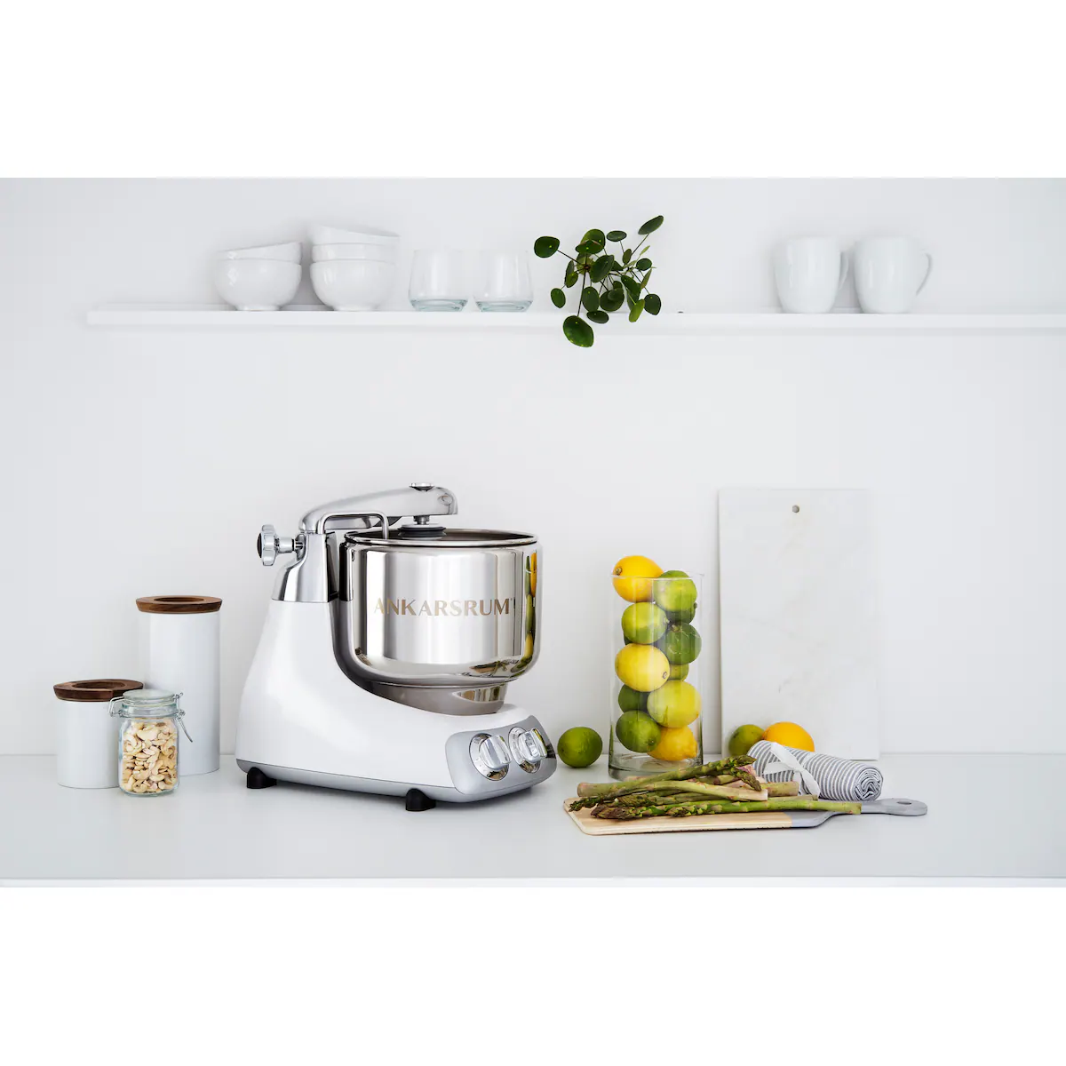 Ankarsrum Glossy White kjøkkenmaskin AKM6230 (hvit)