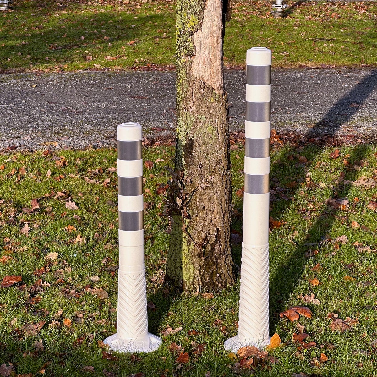 flexibele witte paaltjes met rode reflecterende folie, zelfoprichtend, inclusief bevestigingsmateriaal, 100cm