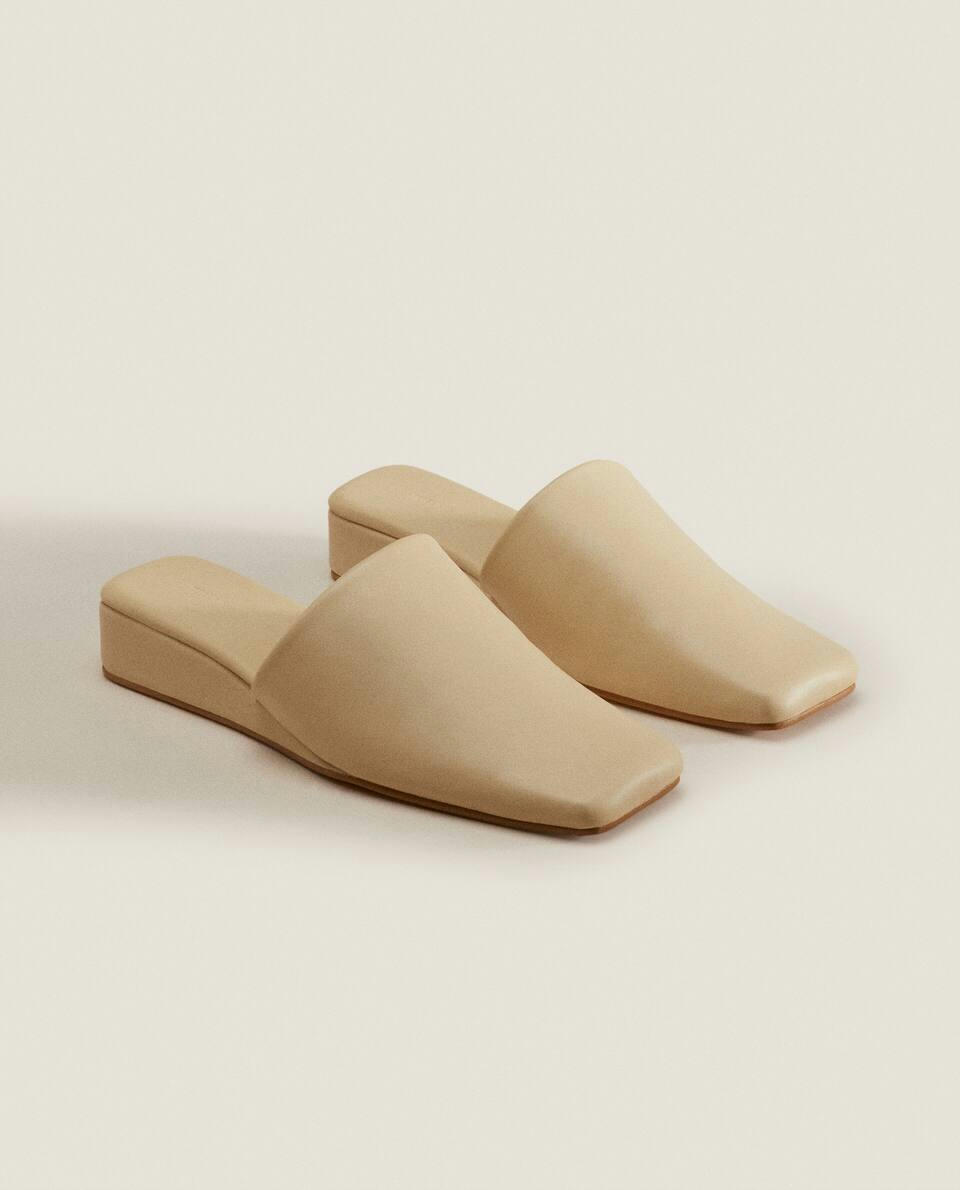 MULE DE COURO COM SALTO ANABELA