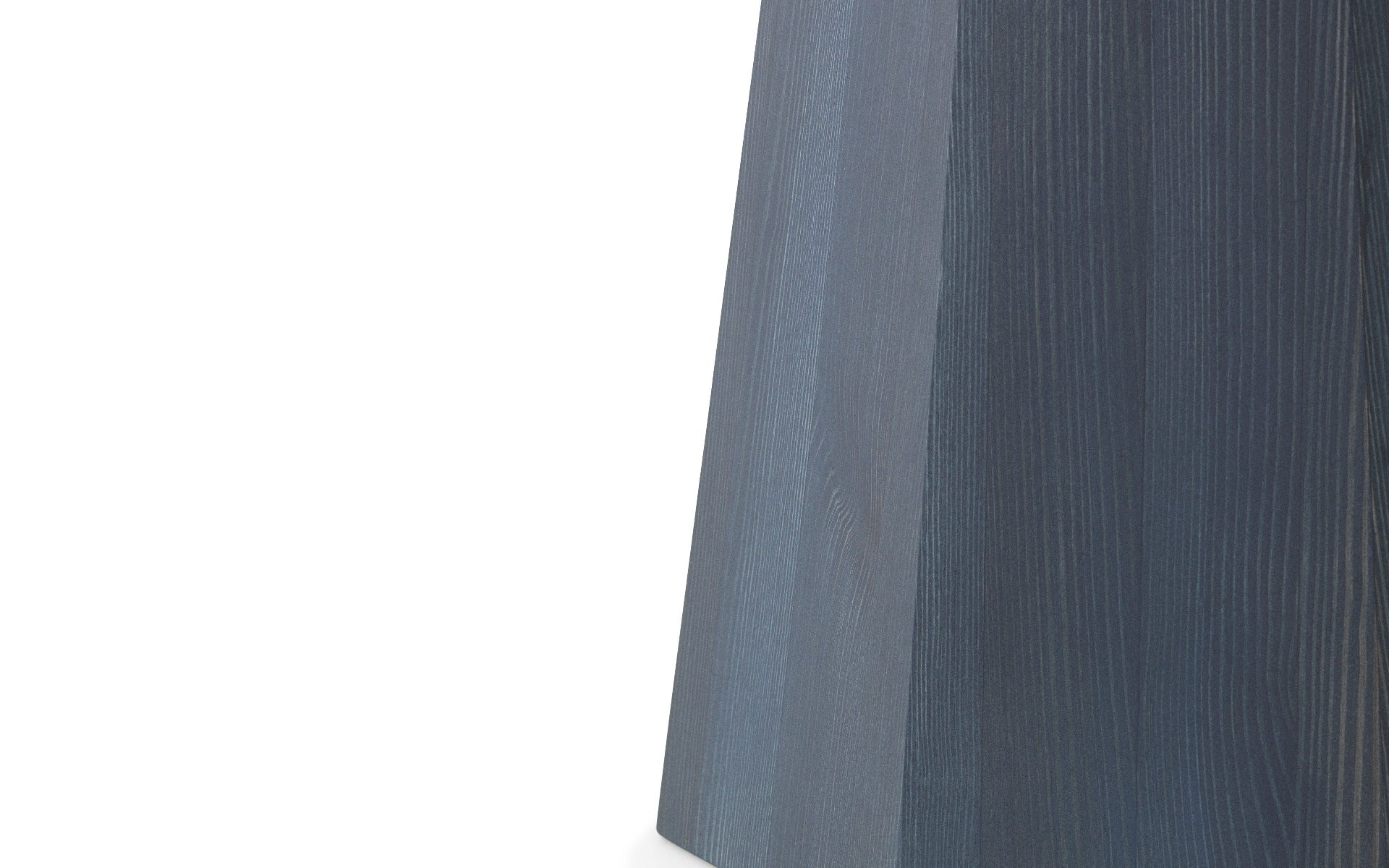 Normann Copenhagen  Pine Large bord - mørkeblå
