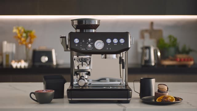 Sage Barista Express Impress espressomaskine SES876BTR (Black Truffle)