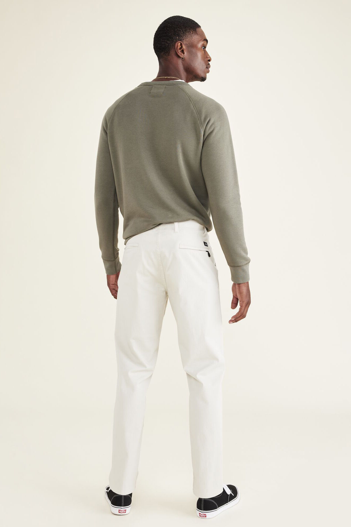 Calça Slim Fit Smart 360 Flex Alpha Cáqui - Marfim
