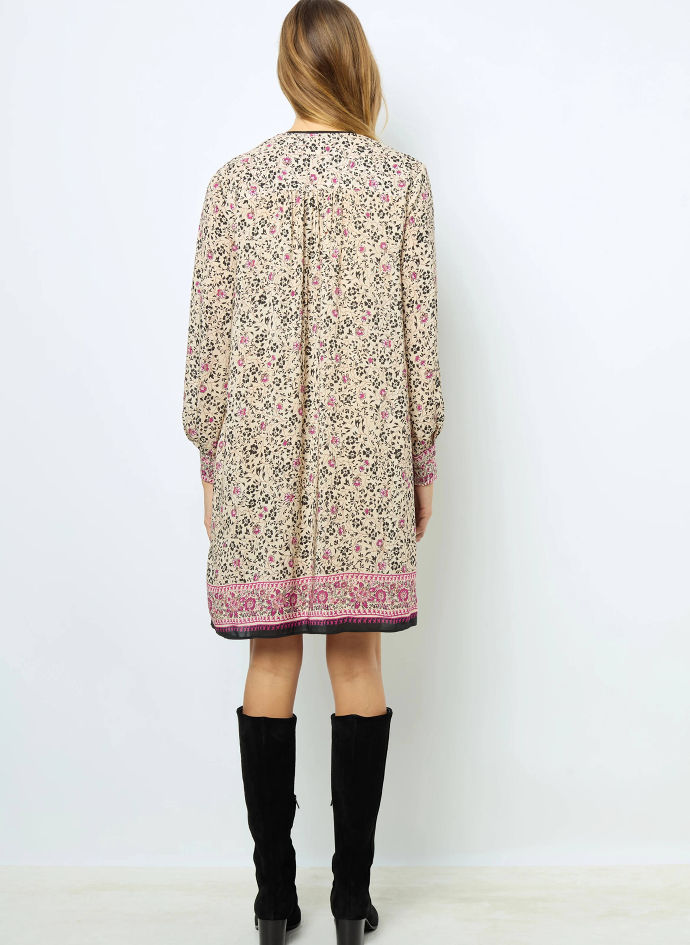 SALINE - Robe droite col V| Beige