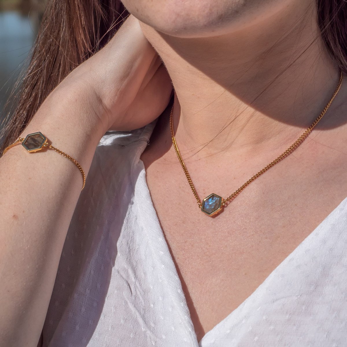 Collier et bracelet Hexalia en pierres Labradorite