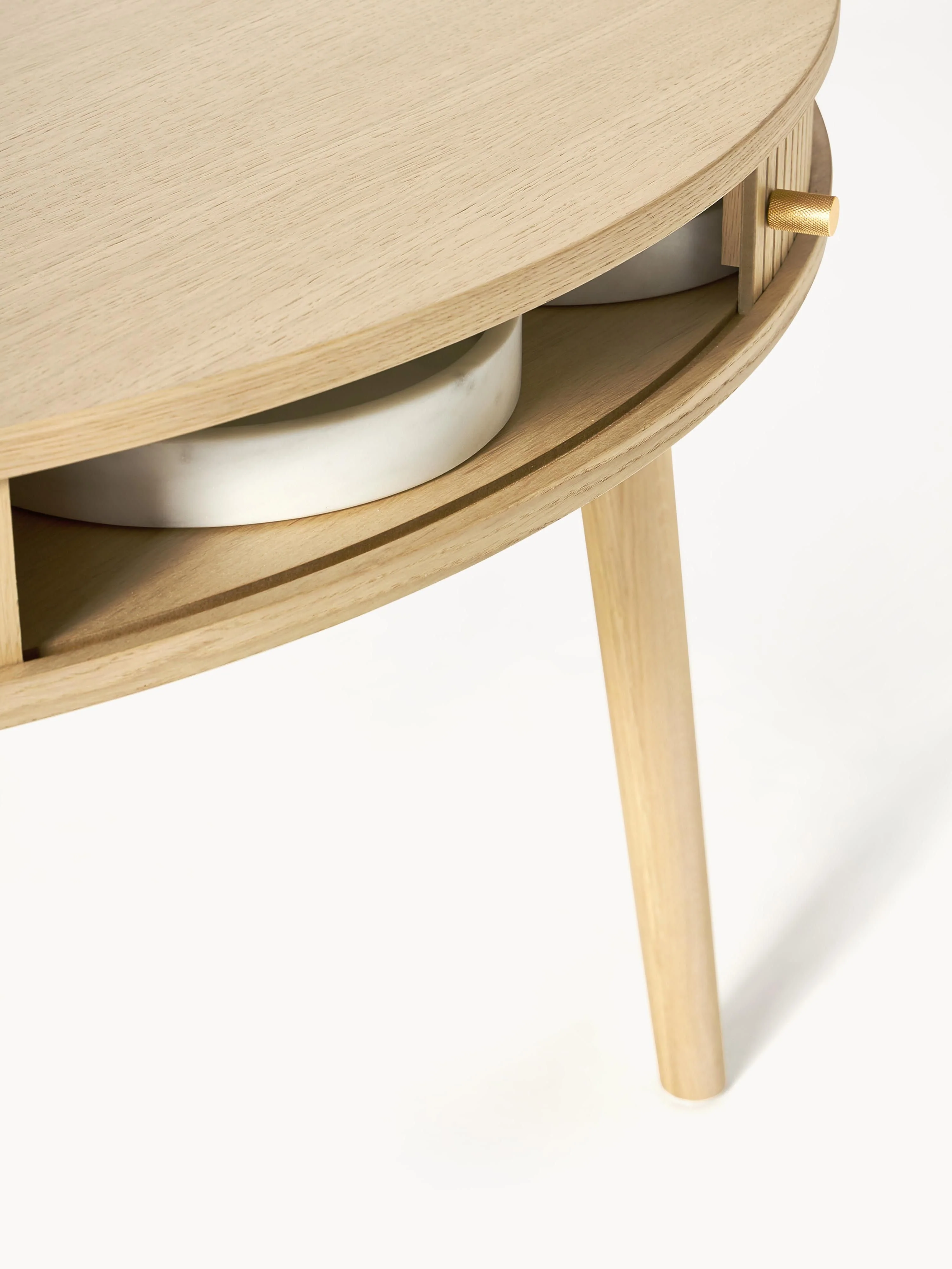 Ronde eettafel Calary met opbergruimte, in verschillende formaten