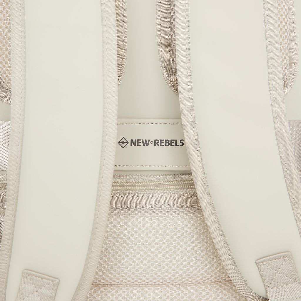 New Rebels Jessi Easton Underseater Backpack M Beige