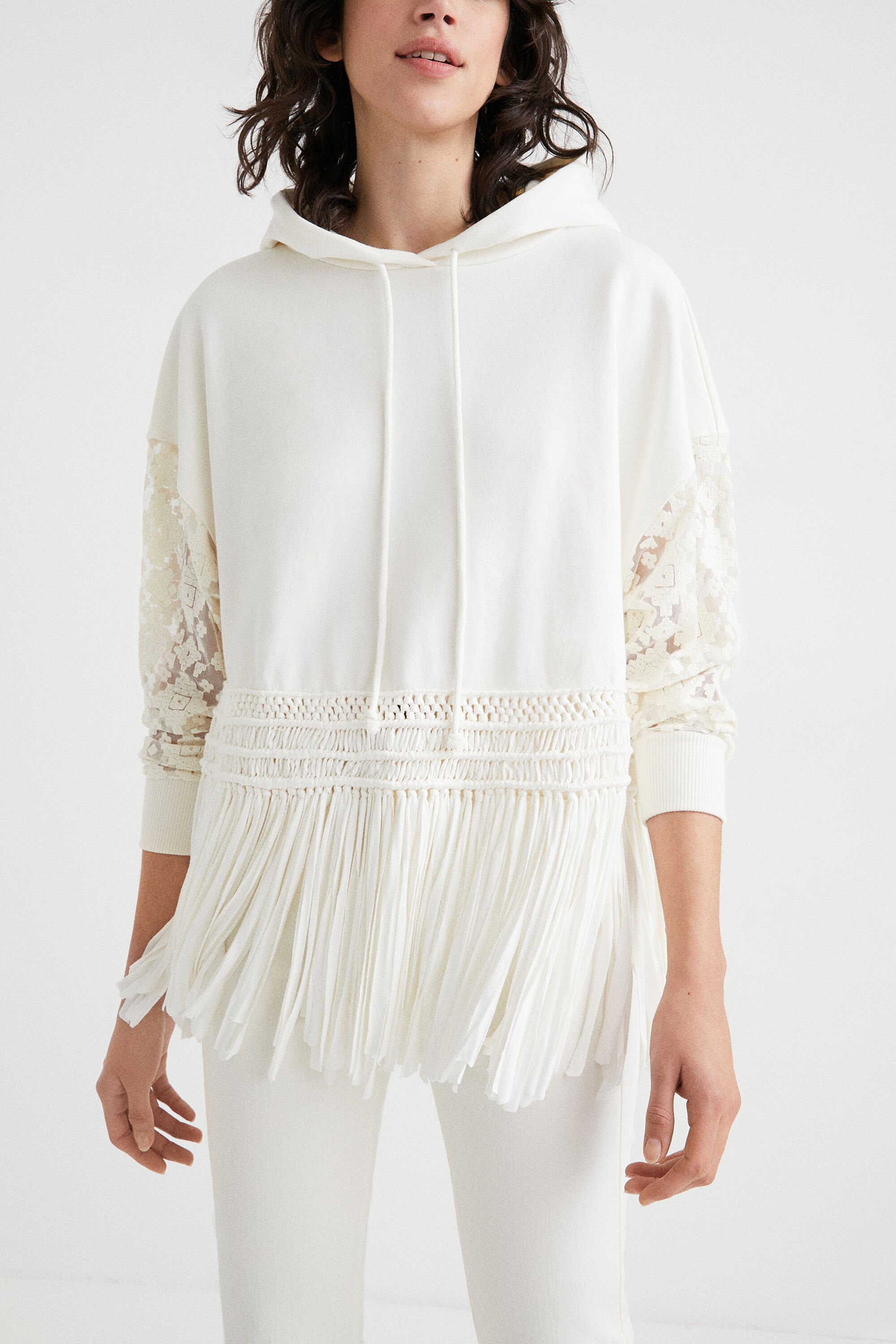 Sweat-shirt franges et dentelle