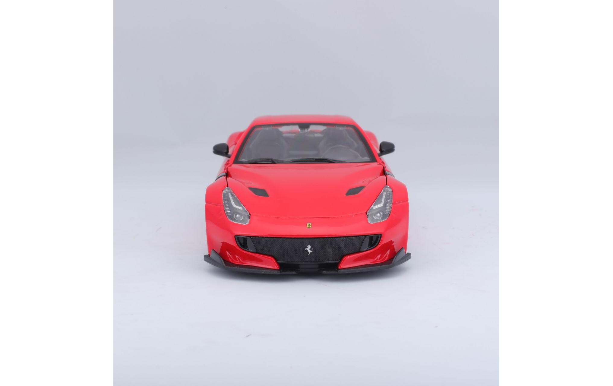 Ferrari R&P F12tdf Rot 1:24Sammlermodell im Massstab 1:24