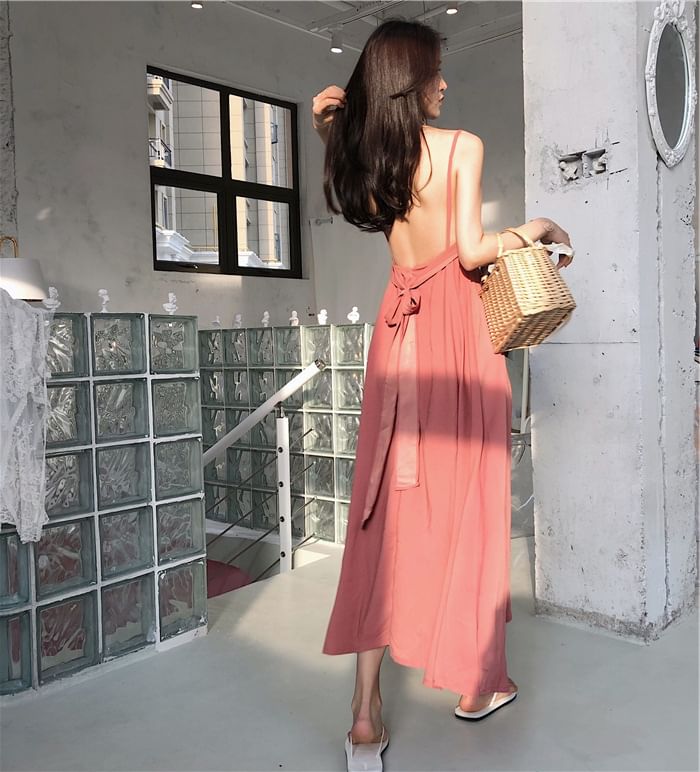 LINSI - Spaghettibandjes Maxi-jurk met open rug en effen kleur