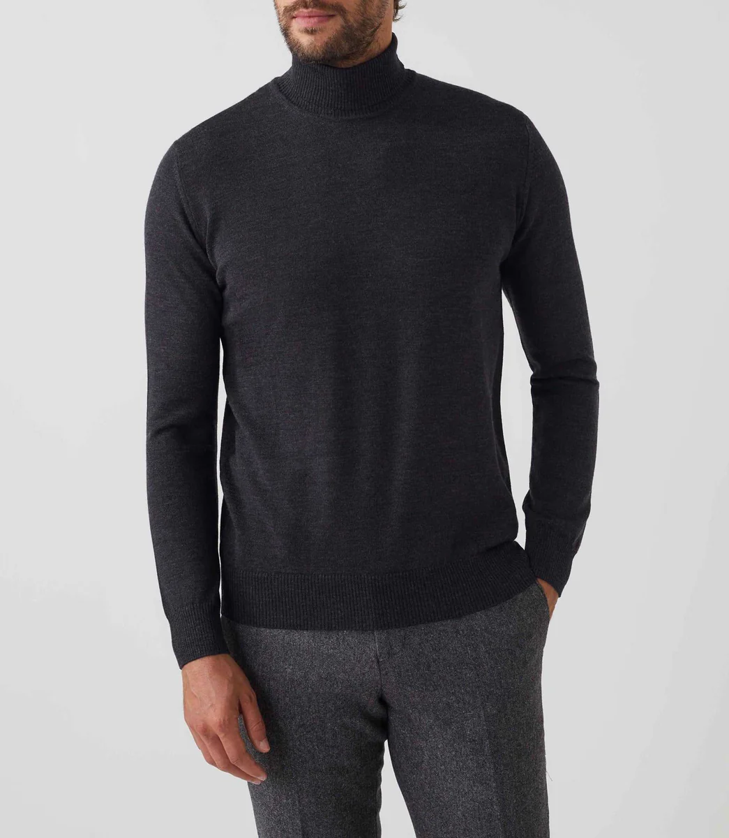Pull col roulé gris anthracite 
