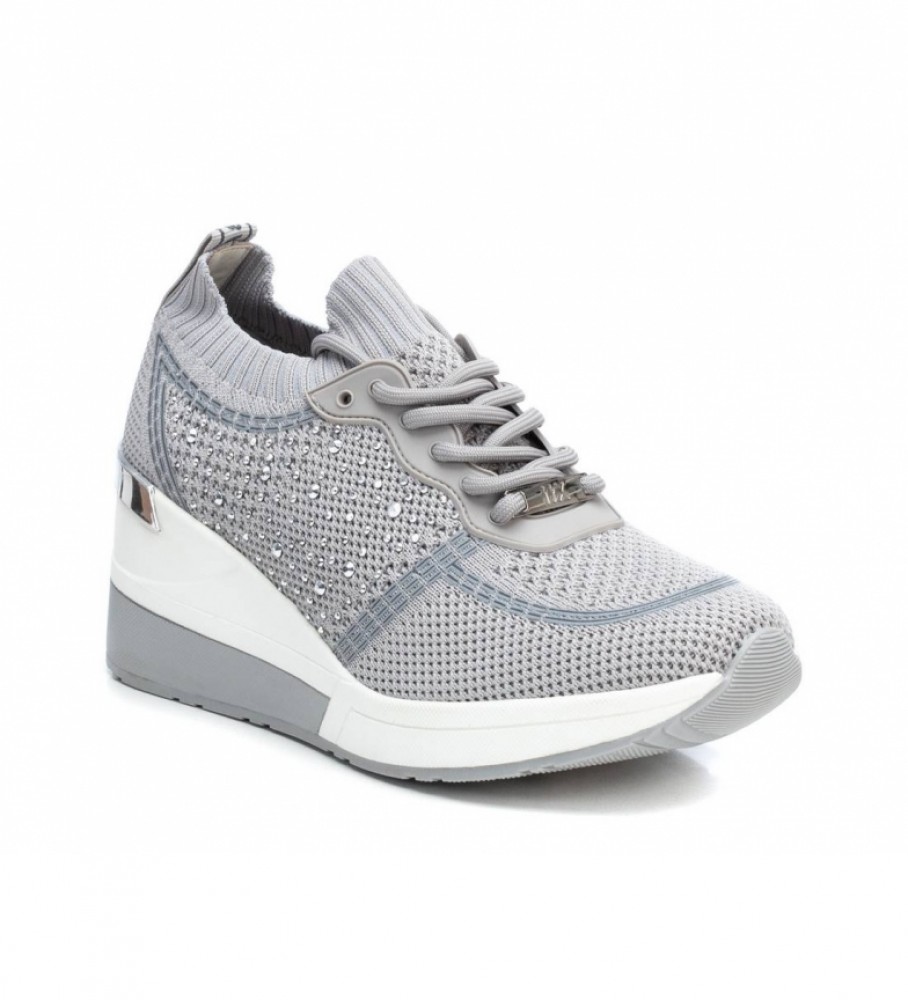 Tênis Xti com strass cinza