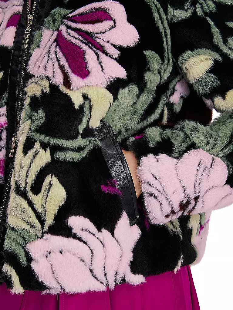 MARC CAIN Jacke in Felloptik schwarz