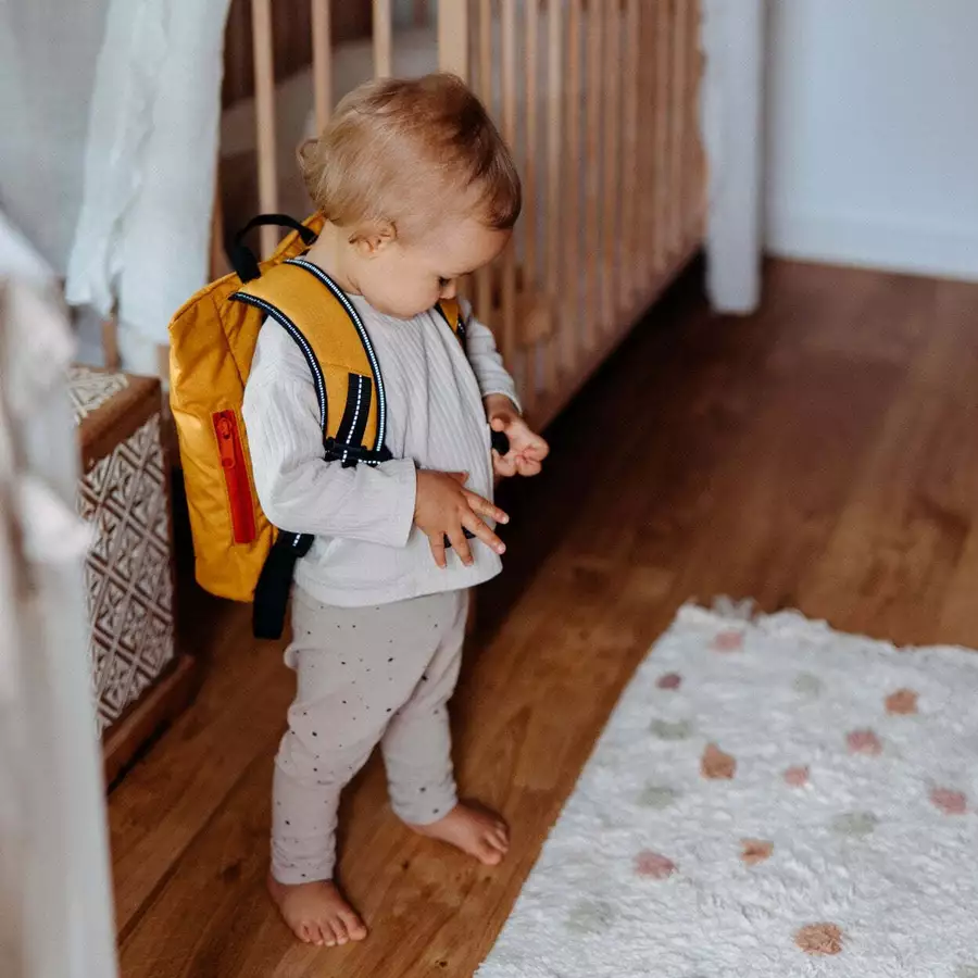 Anna und Oskar Fairer Kinderrucksack Kalle Mini Senfgelb