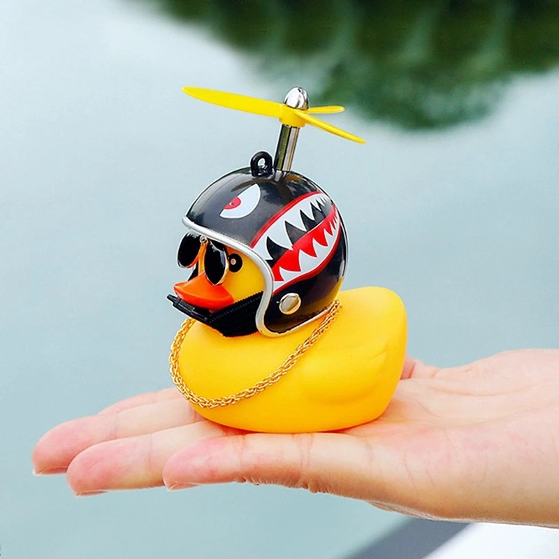 Fahrrad Deko Figur Auto Innenraum Anhänger Accessoire - Ente mit Propeller Helm