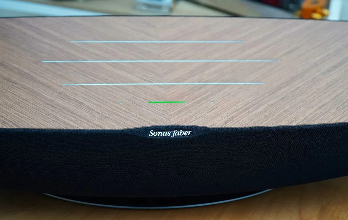 Sonus Faber Omnia Noyer Enceintes connectées