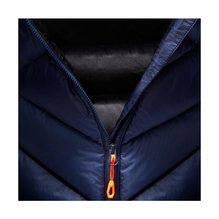 Mammut Taiss Insulated Hooded Jacket Women Marine/Black