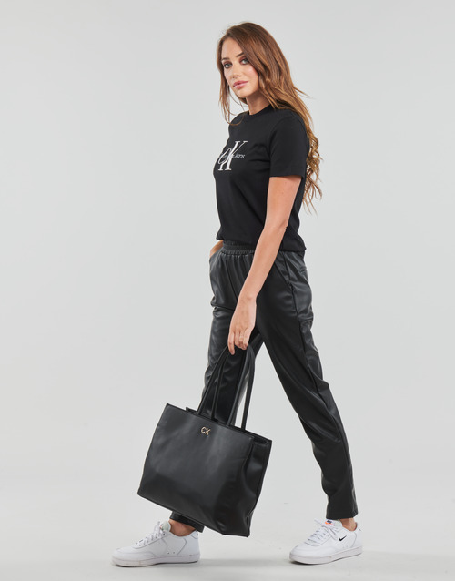Calvin Klein Jeans - CORE MONOGRAM REGULAR TEE - Noir