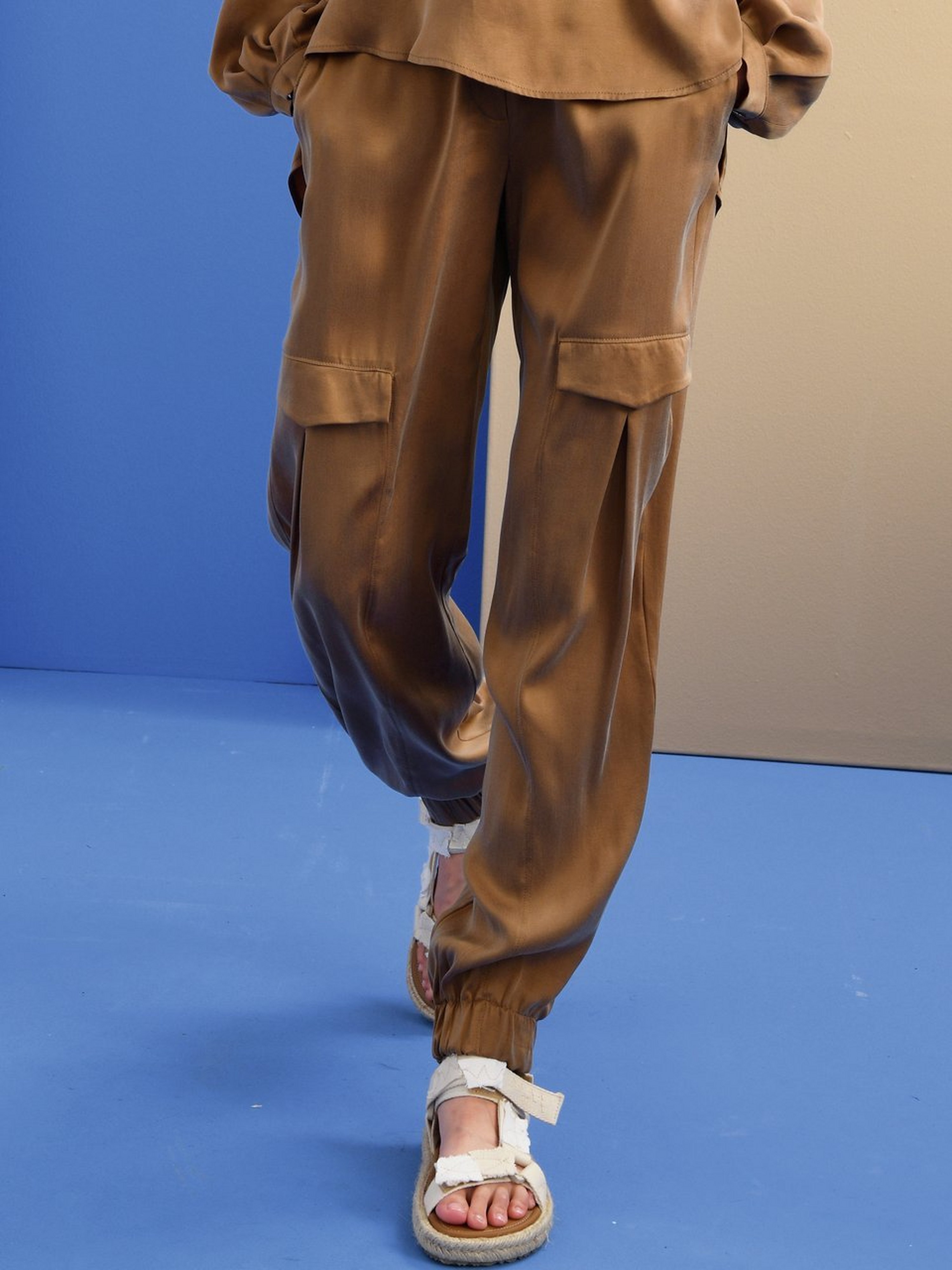 Knöchellange Cargo-Hose