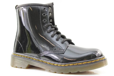 Dr. Martens Stiefel & Boots
