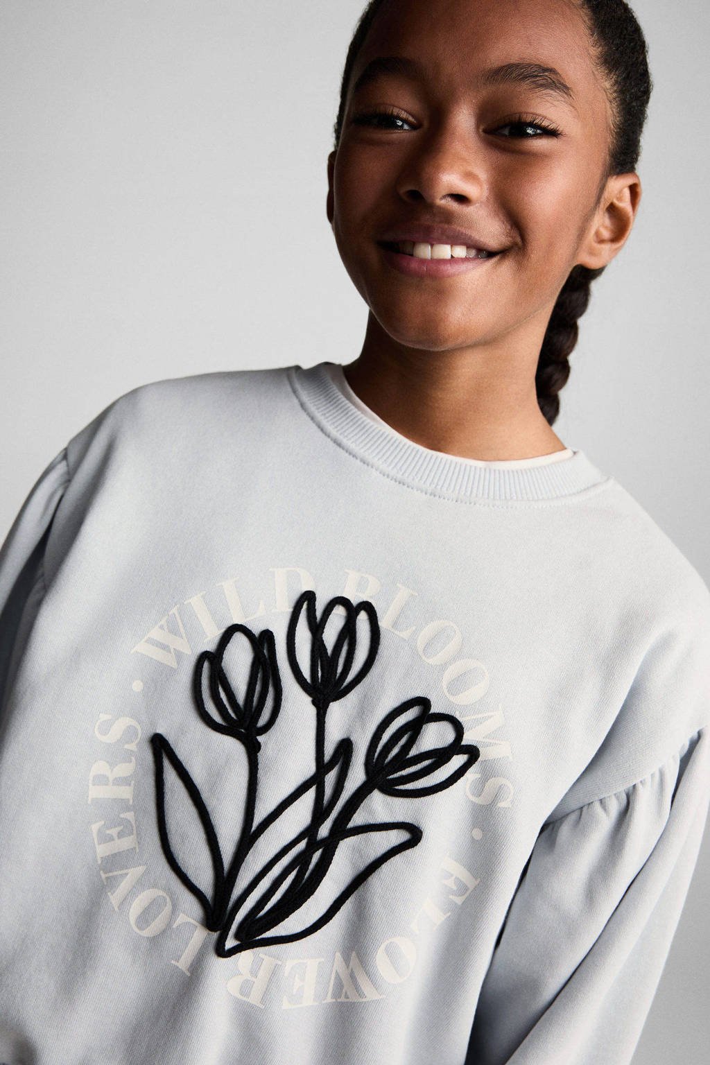 Mango Kids sweater met printopdruk pastelblauw