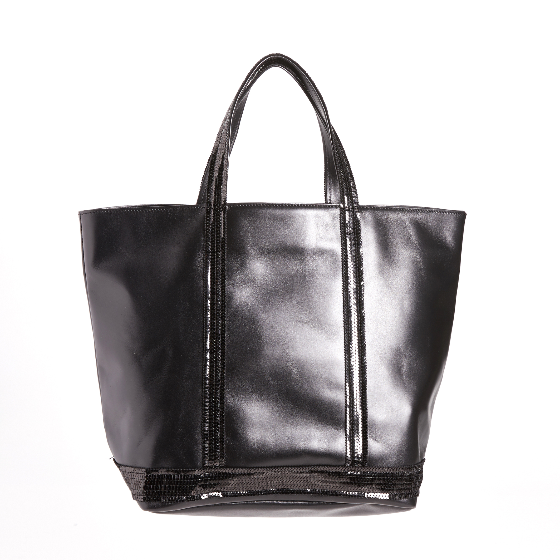 VANESSA BRUNO<br>Bolsa de couro tamanho M com detalhes em preto