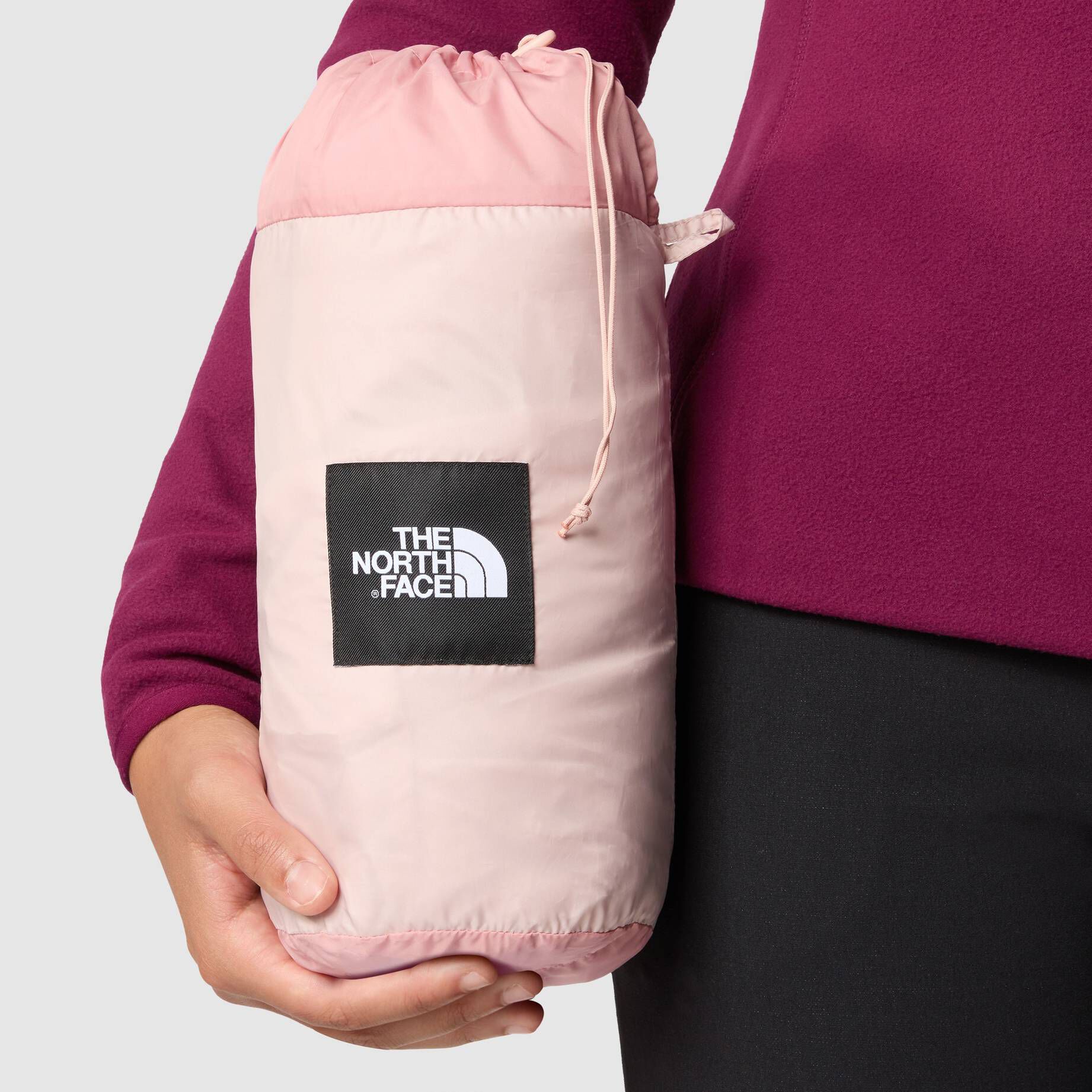 The North Face| Damen Kapuzenjacke CIRCALOFT Slim Fit