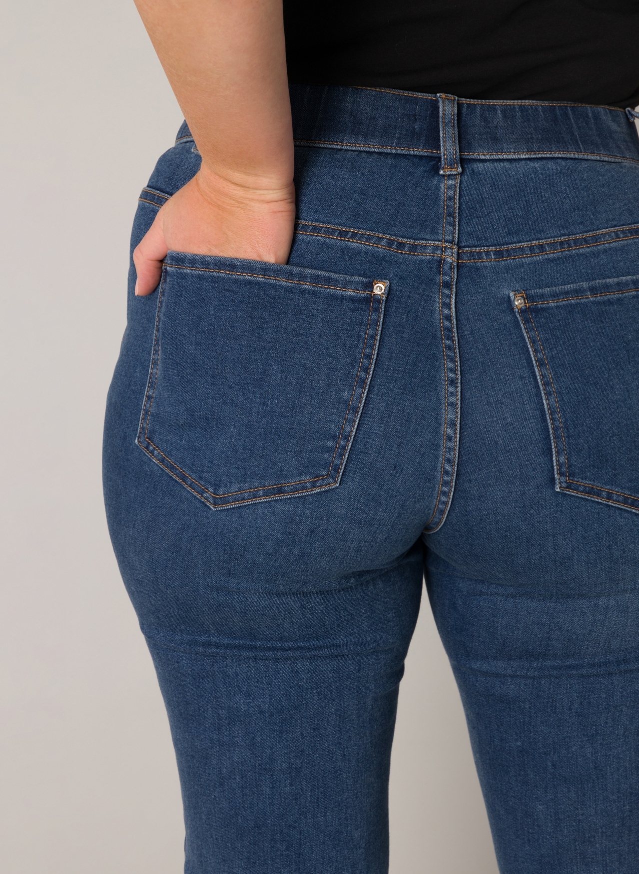 Base Level Curvy Jeggings  in grossen Grössen, mit Gummizug und Stretch
