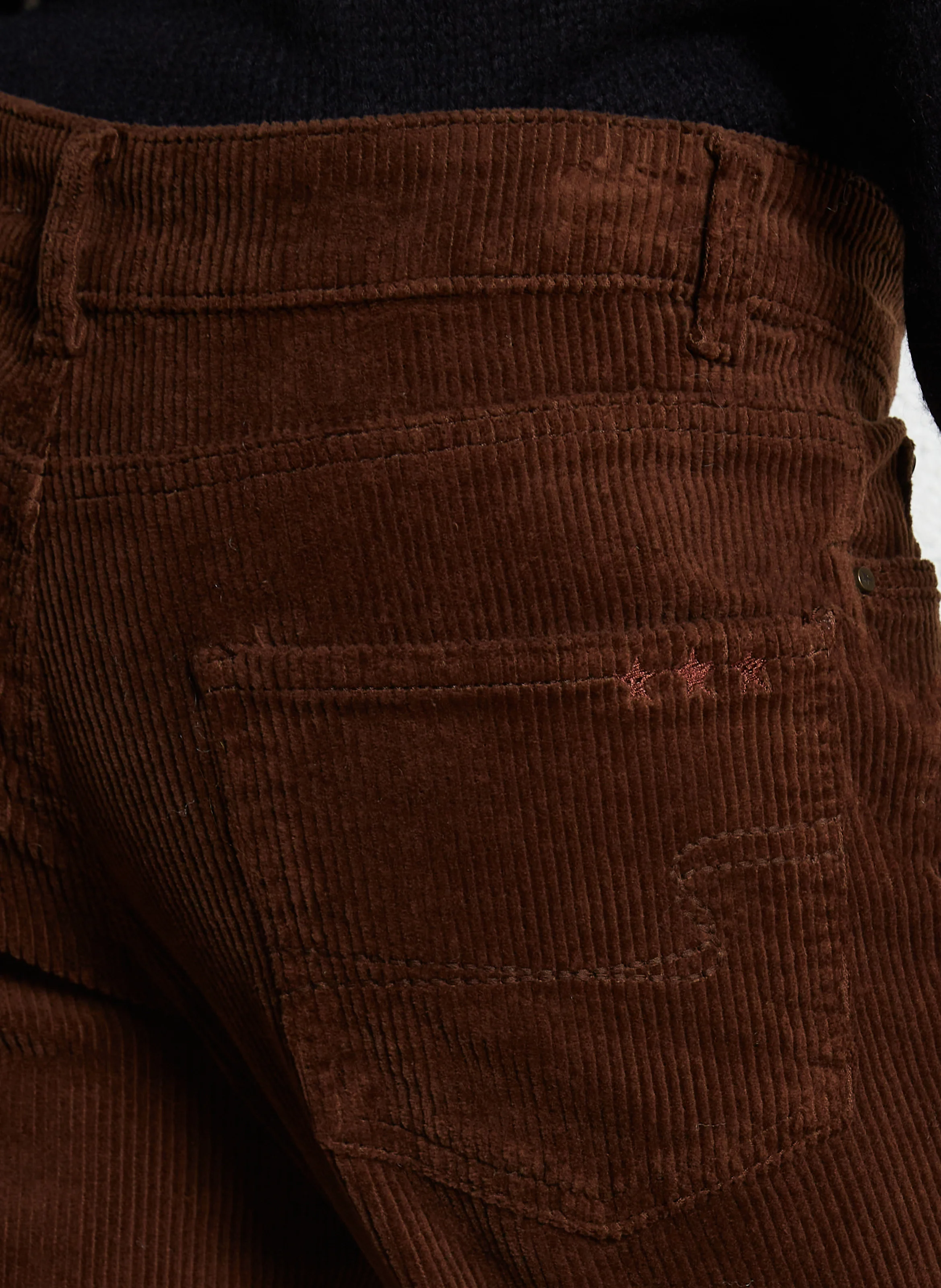 PAVLINA - Pantalon droit velours côtelé en coton stretch| Marron