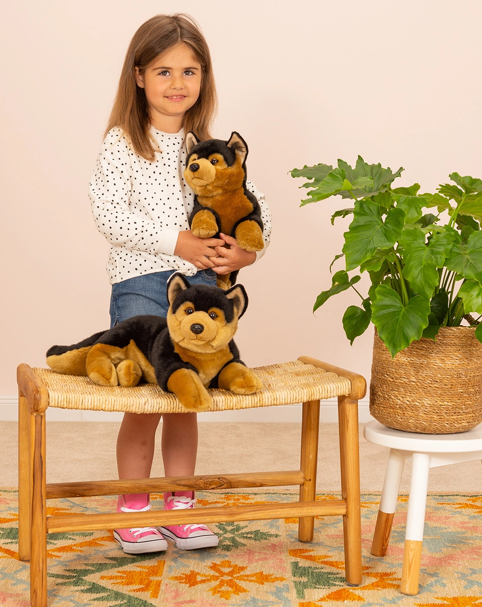Kuscheltier SCHÄFERHUND (45 cm) liegend in braun