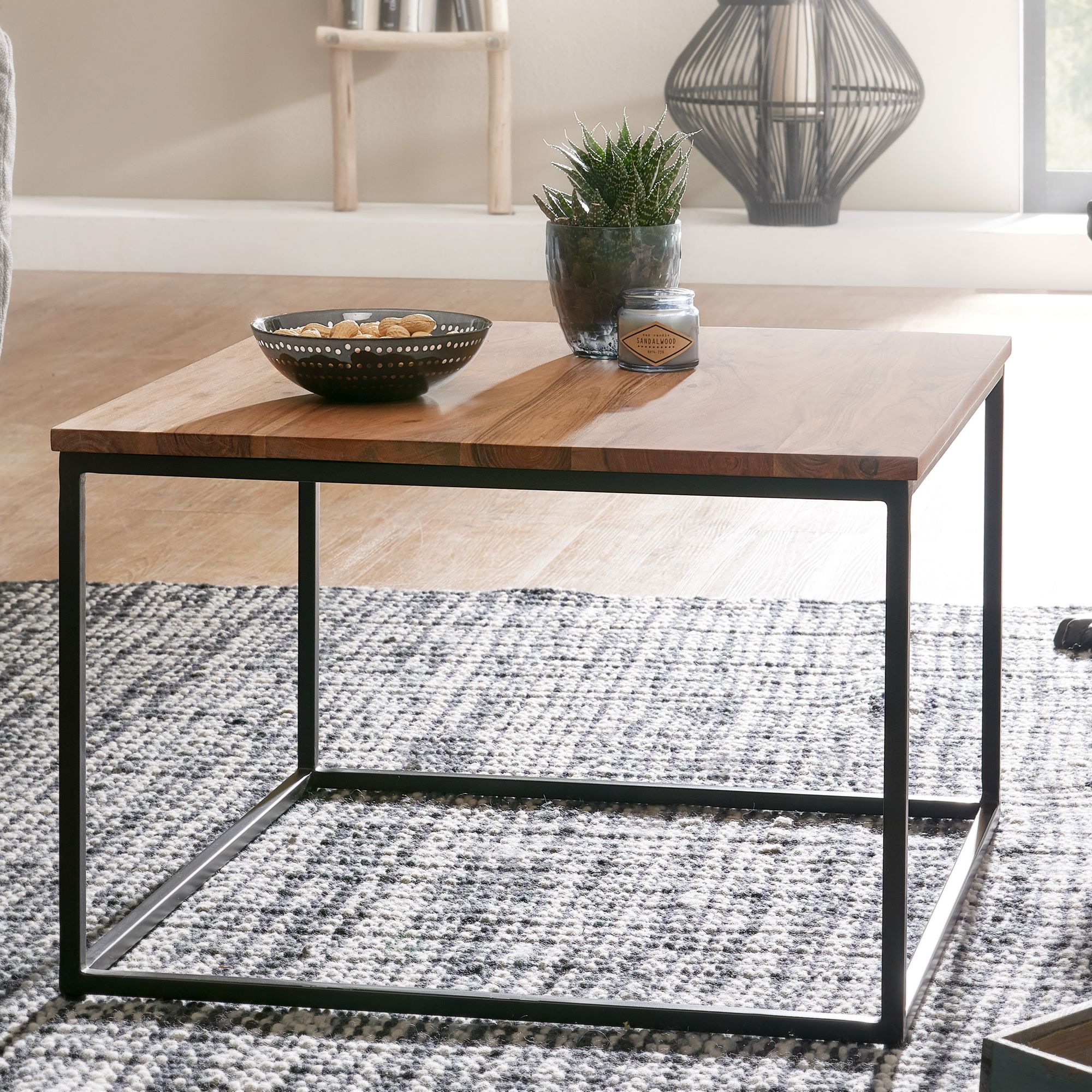 KADIMA DESIGN Couchtisch Industrial, Akazienholz & Eisengestell, Handgefertigt