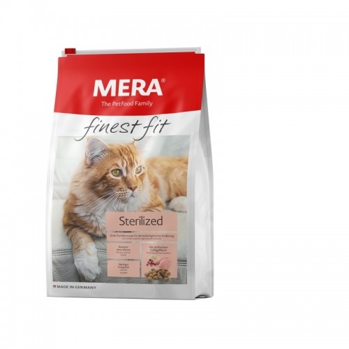 Ração esterilizada Meravital Fit para gatos, sabor frango.