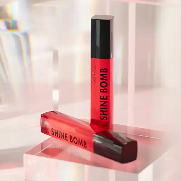 Shine Bomb Lip Lacquer 040 About Last Night