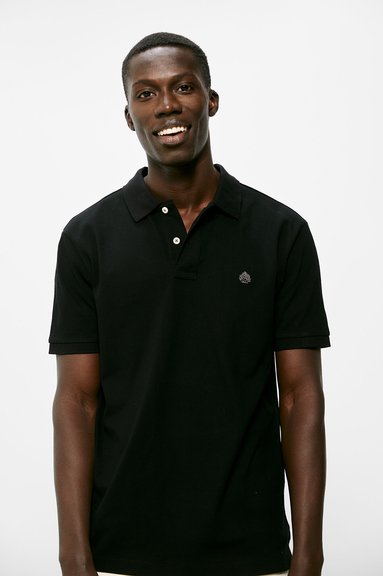 Camisa polo básica em piqué - preta